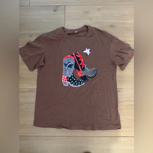 NEW Cotton Blend Brown Western Cowgirl Oversized Country Rodeo Boots Tshirt M